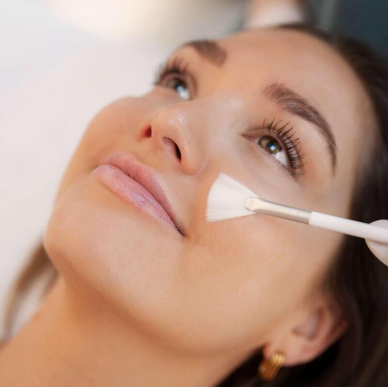 Winterrabatte bei AIVA: Kosmetikbehandlungen günstiger buchen