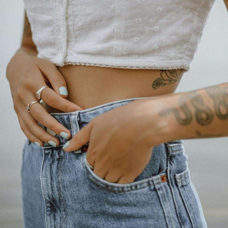 Tattooentfernung geplant? Warum der Winter der ideale Zeitpunkt ist