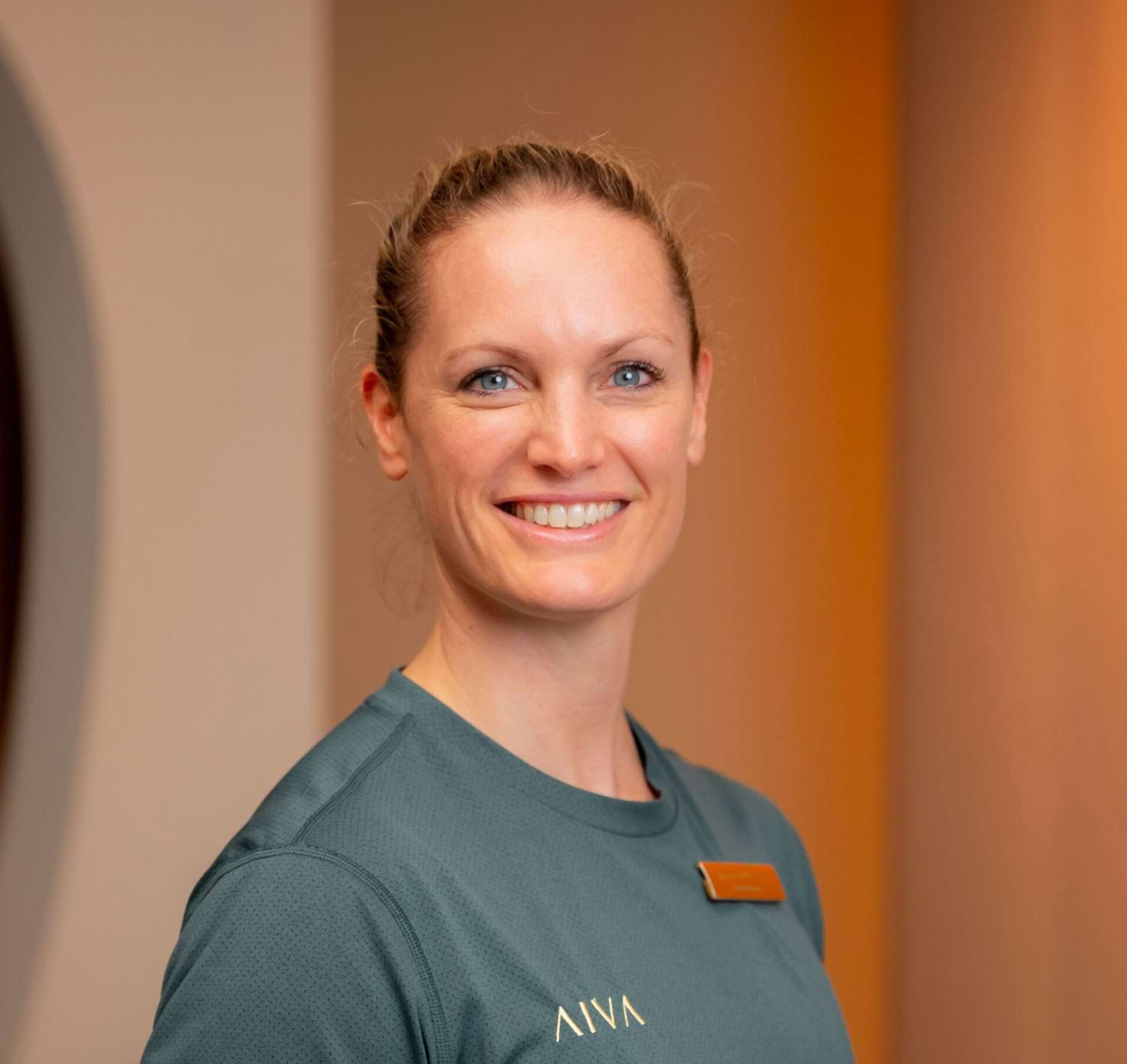 Sporttherapeutin Johanna Woolrych berät zur Sauerstoffbehandlung in Berlin.