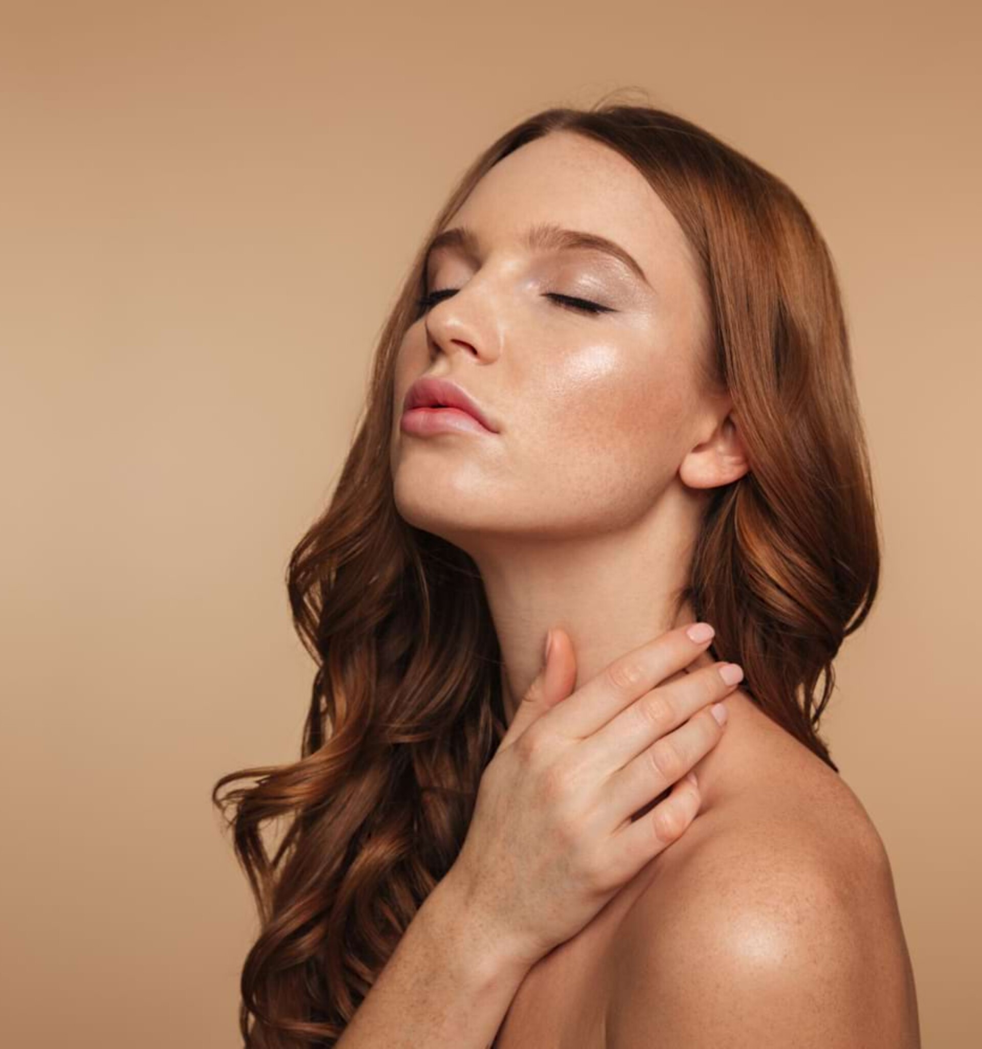 Glatte, schöne Haut durch Skinbooster bei AIVA in Berlin.