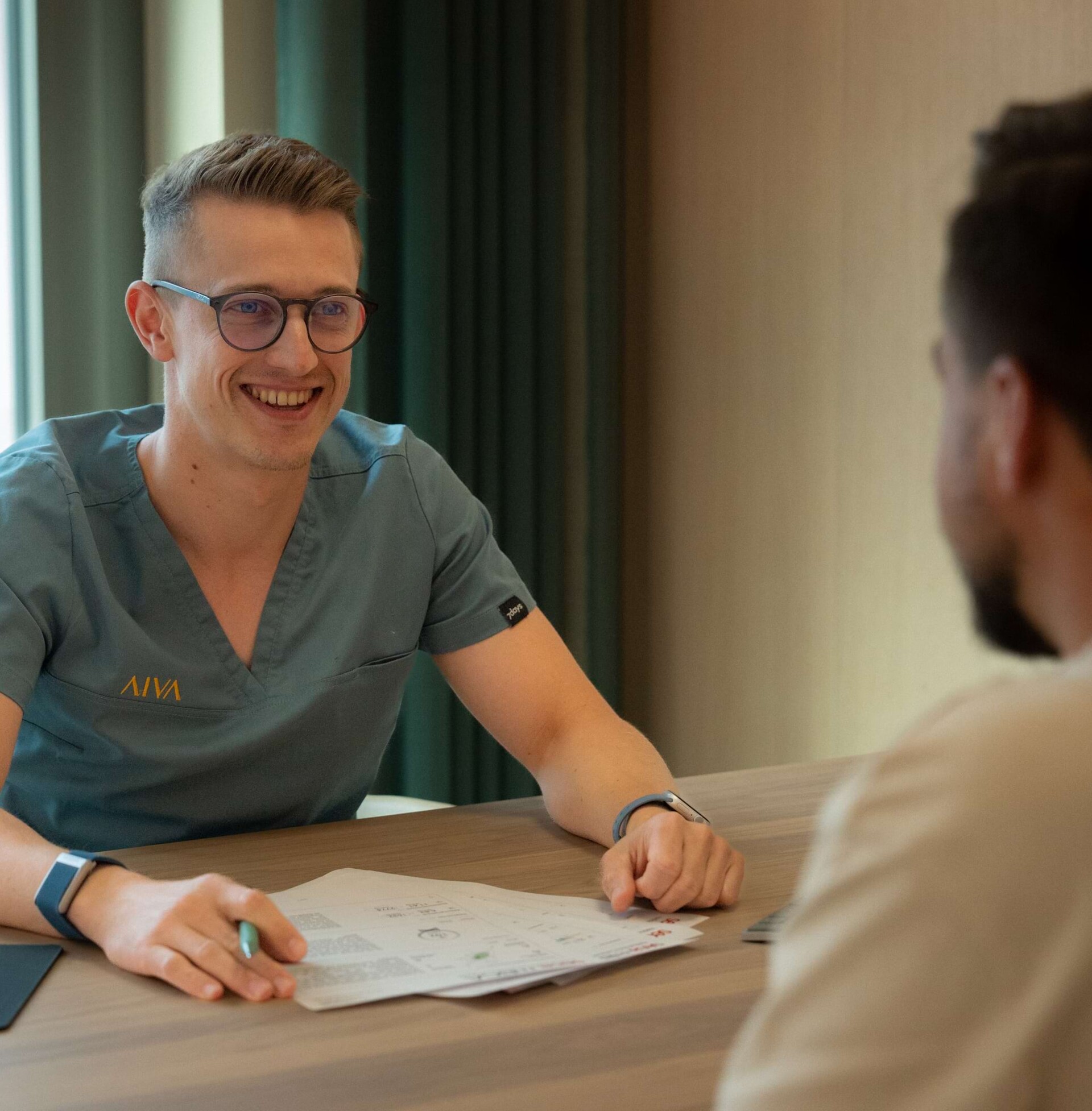 Bei AIVA in Berlin legen wir viel Wert auf eine ausführliche Beratung, bevor Sie eine Behandlung mit der Abnehmspritze starten.